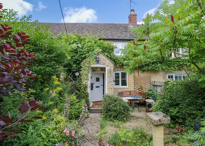 4 Lansdown Cottages
